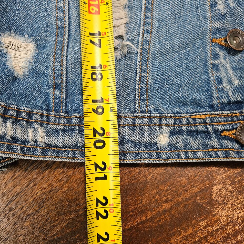 Highway Jeans Distressed Cropped Denim Jacket Light Wash Large - Picture 5 of 6
